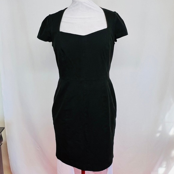 Banana Republic Dresses & Skirts - Banana Republic Black Sheath Dress Size 14 Cap Sleeve Work Office Career Classic